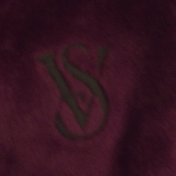VICTORIA'S SECRET WOMEN'S ROBE XS NWT! - Picture 2 of 5